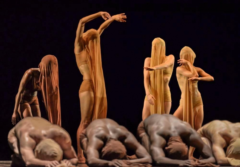 Presentación de Danza Contemporánea de Cuba en Burghof, Alemania